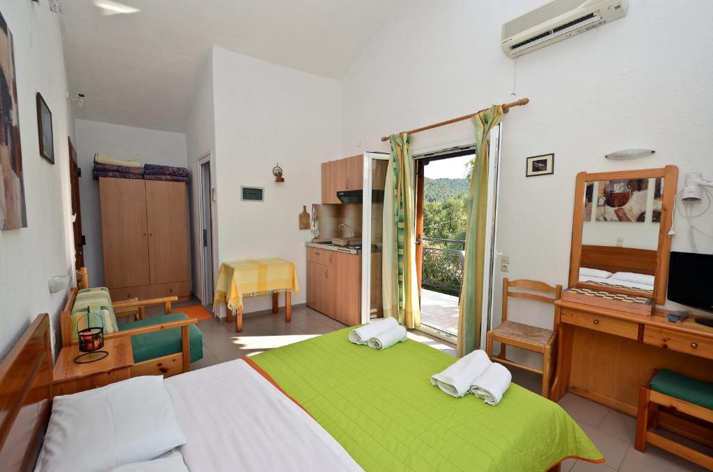 Pegasus Apartments Stafylos Exteriér fotografie